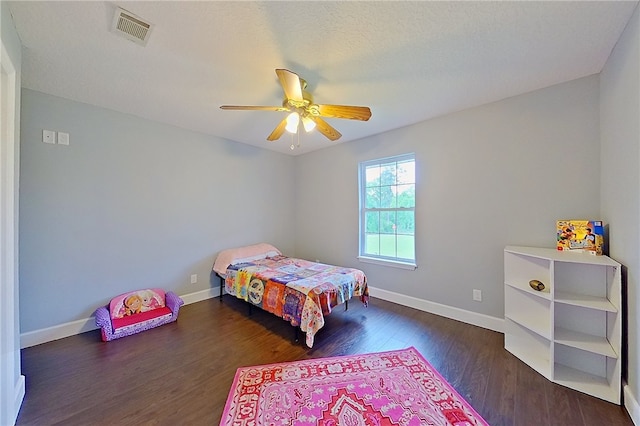 20 Marla St, Hoboken, GA 31542 - bedroom with wood finished floors, baseboards, and a ceiling fan