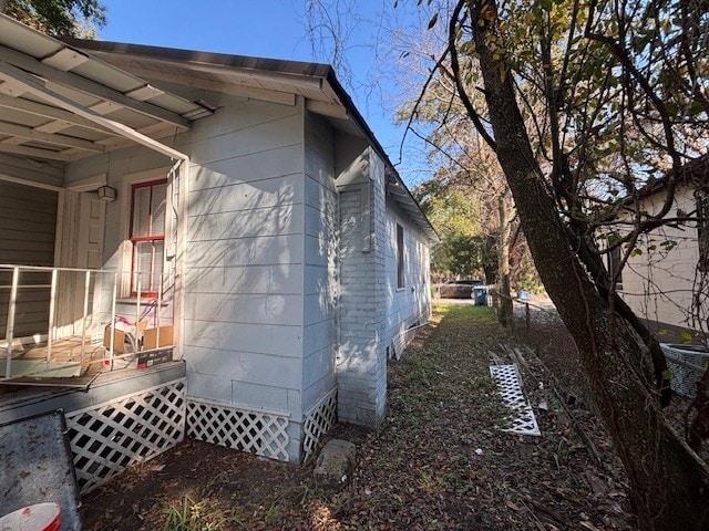 view of property exterior