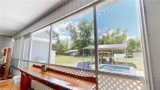 view of sunroom / solarium