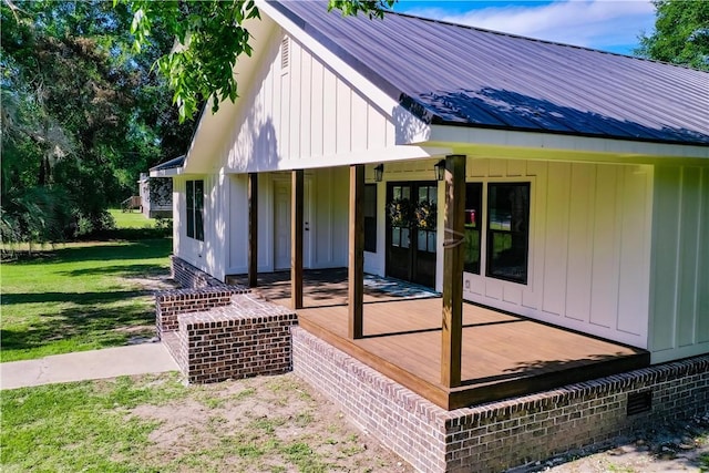 880 Miles Still Rd, Waycross, GA 31503 - deck with french doors and a lawn