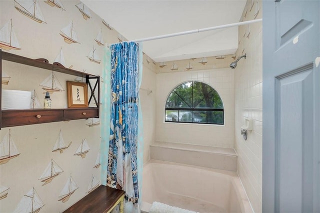 40 W Lake Dr, Saint Simons Island, GA 31522 - full bathroom with shower / tub combo with curtain