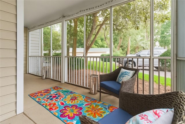 1704 Frederica Rd Unit 508, Saint Simons Island, GA 31522 - view of sunroom / solarium