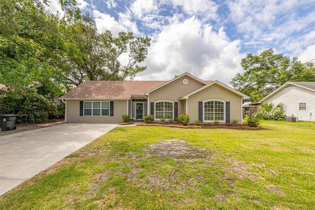210 Glen Meadows Cir, Brunswick, GA 31523