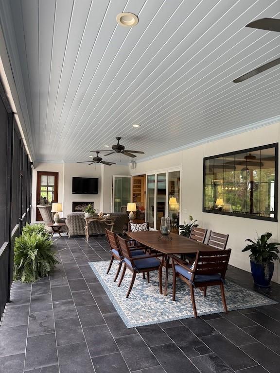 view of sunroom / solarium