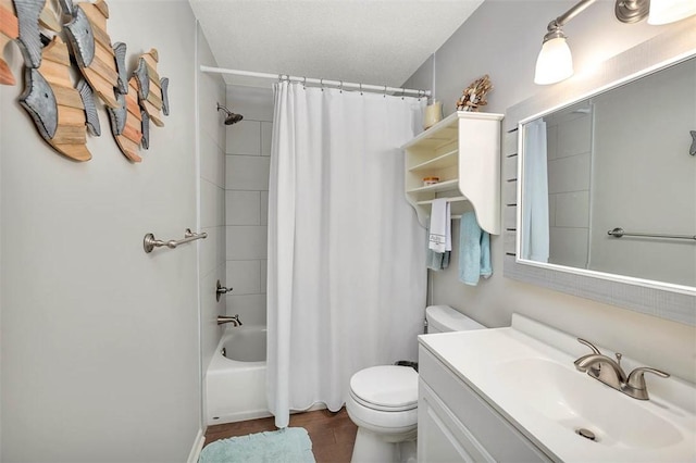 full bathroom featuring vanity, toilet, and shower / tub combo