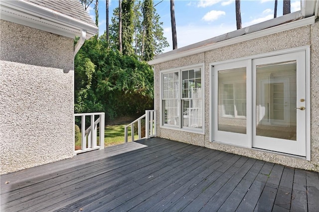 104 Augusta, Saint Simons Island, GA 31522 - view of wooden terrace