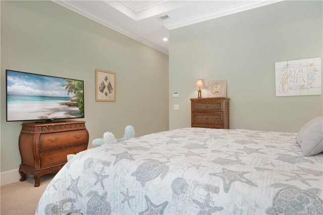 bedroom featuring crown molding, recessed lighting, visible vents, carpet flooring, and baseboards