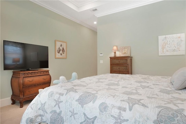 bedroom featuring recessed lighting, carpet flooring, visible vents, baseboards, and crown molding