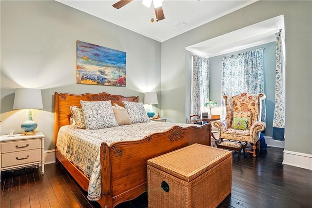 604 Union St, Brunswick, GA 31520 - bedroom featuring dark wood finished floors, crown molding, and ceiling fan