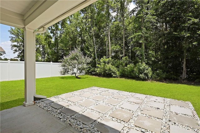 138 Clearwater Dr, Brunswick, GA 31523 - view of patio / terrace
