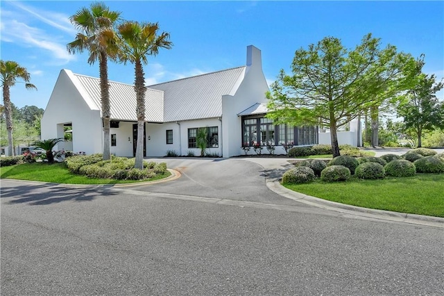 view of modern inspired farmhouse