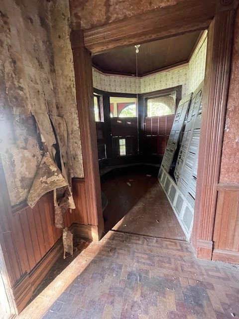 entrance foyer with brick floor