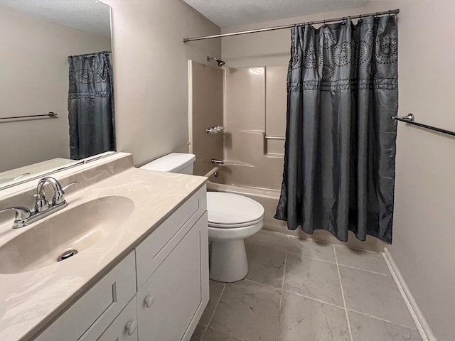 108 Ashwood Pt, Eatonton, GA 31024 - bathroom featuring vanity, a textured ceiling, toilet, and shower / tub combo with curtain