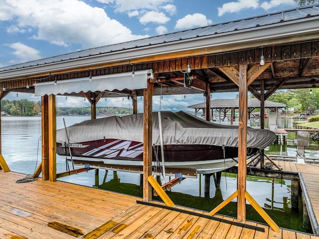 view of dock featuring a water view