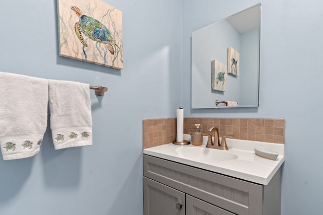 2122 Harbour Point Dr, Sparta, GA 31087 - bathroom featuring tasteful backsplash and vanity