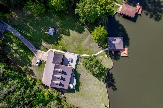 2122 Harbour Point Dr, Sparta, GA 31087 - bird's eye view of a large body of water