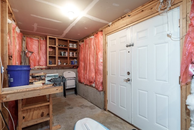 116 Island Dr, Milledgeville, GA 31061 - home office with concrete floors
