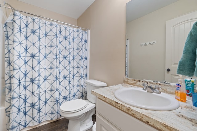 167 NW Old Plantation Trl, Milledgeville, GA 31061 - bathroom with vanity and curtained shower