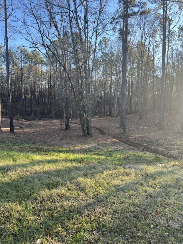 Listing photo 3 for 170 NE Brittney Dr, Milledgeville GA 31061