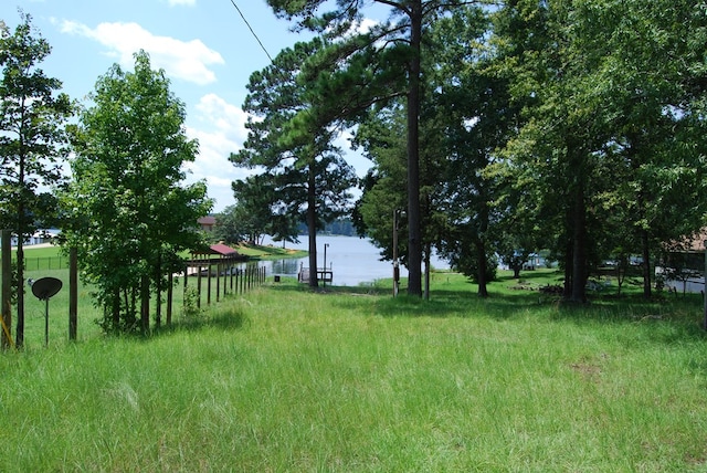 Listing photo 3 for 218 Arrowhead Dr, Sparta GA 31087