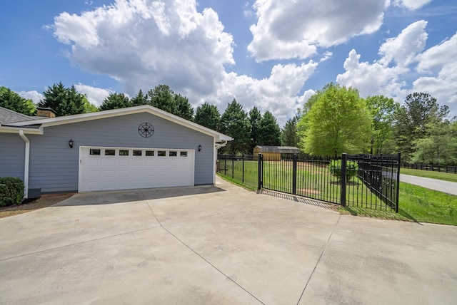 220 Pitts Chapel Rd, Newborn, GA 30056 - garage with fence and driveway