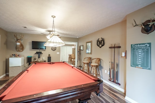 220 Pitts Chapel Rd, Newborn, GA 30056 - game room featuring baseboards, a ceiling fan, wood finished floors, and pool table