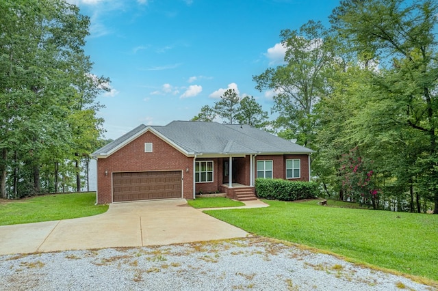 view of front facade featuring a garage and a front lawn