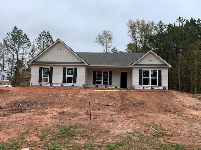453 Riley Cir, Milledgeville, GA 31061 - view of front of home with a porch