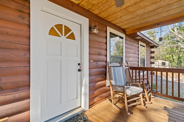 property entrance featuring a porch