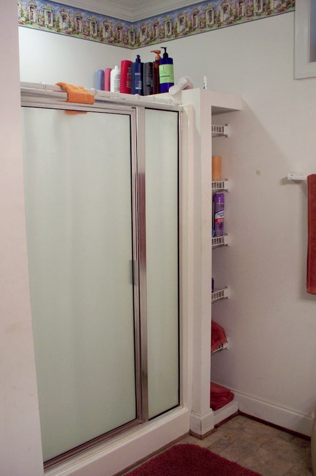 307 E River Bend Dr, Eatonton, GA 31024 - full bath featuring a stall shower and baseboards
