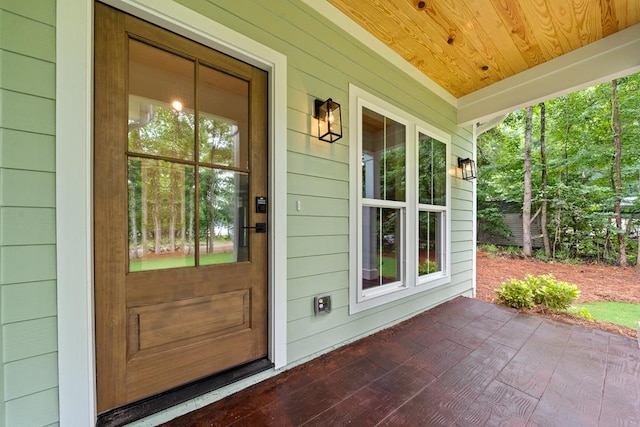 172 Southshore Rd, Eatonton, GA 31024 - entrance to property with covered porch