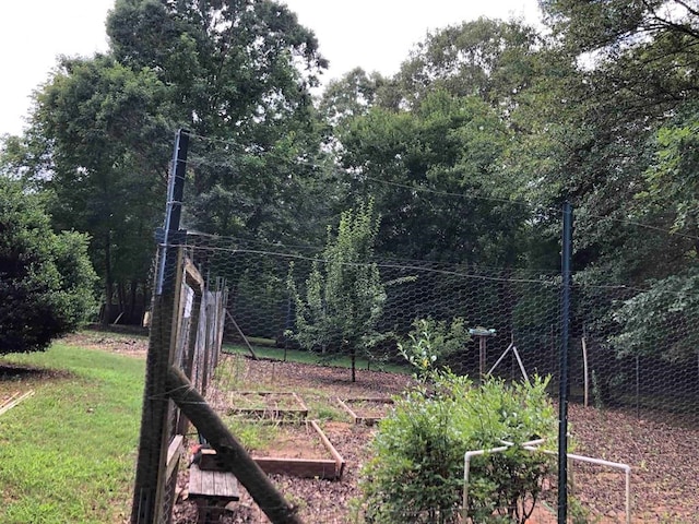 104 Wesley Ct, Eatonton, GA 31024 - view of yard with a garden