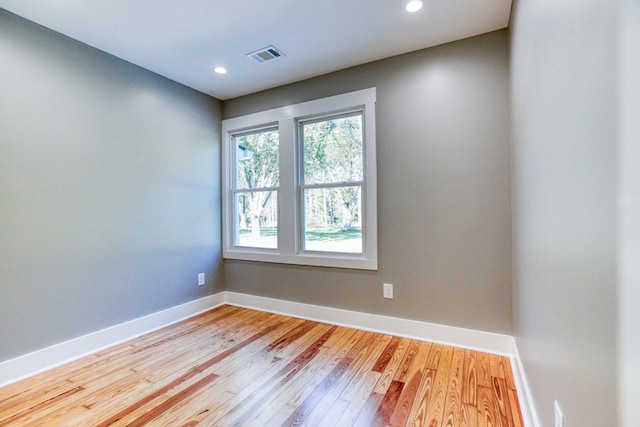 empty room featuring light hardwood / wood-style flooring