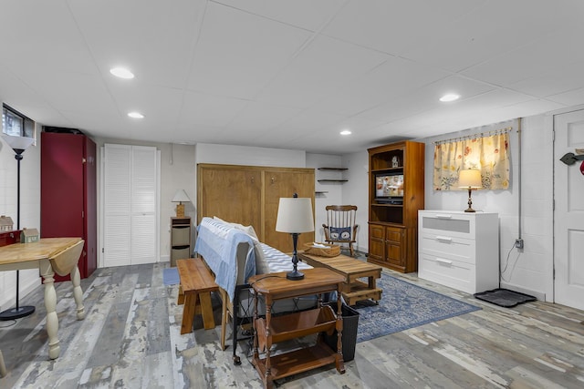 living area featuring recessed lighting and wood finished floors