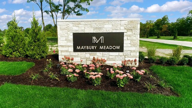 19259 Maybury Meadow Ct, Northville, MI 48167 - photo 10