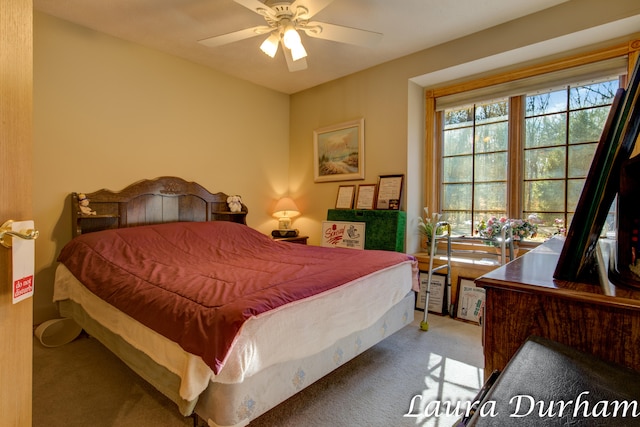 bedroom featuring carpet floors and ceiling fan