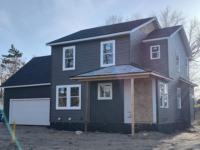 view of front of house featuring a garage