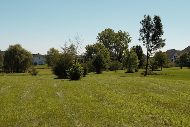 Listing photo 3 for 11490 Castleton Ct, Dexter MI 48130