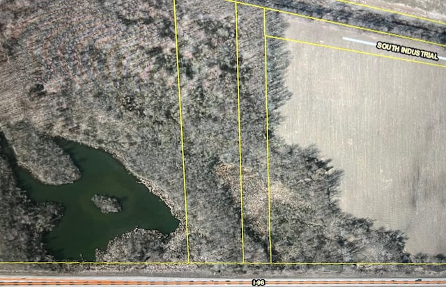 3405 3 Mile Rd NW, Grand Rapids, MI 49534 - photo 1