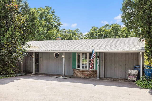 view of ranch-style home