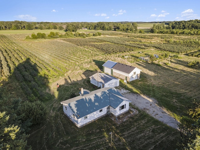 birds eye view of property featuring a rural view