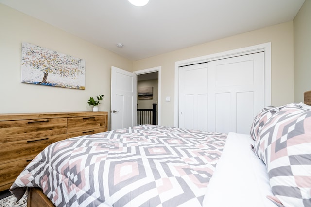 bedroom featuring a closet