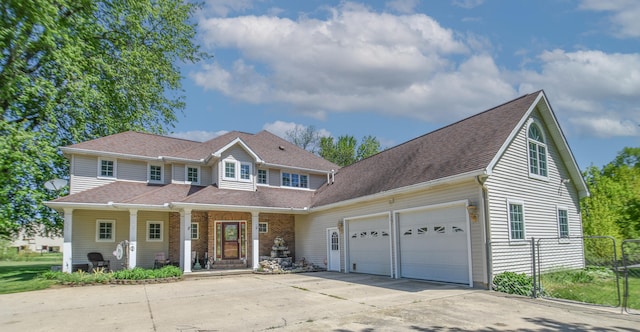 view of front facade with a garage