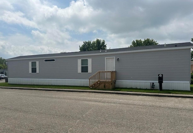 view of manufactured / mobile home