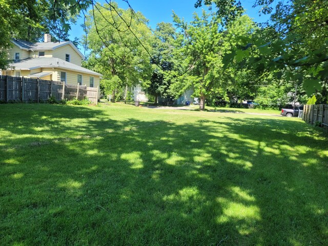 Listing photo 2 for 706 N Park Ave, Jackson MI 49201