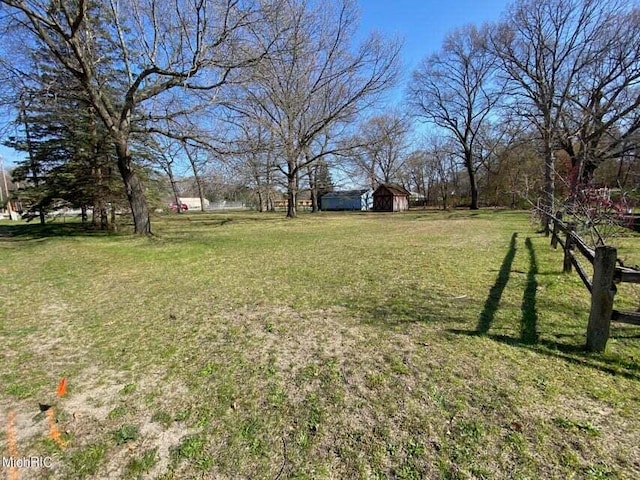 787 Giles Rd, Muskegon, MI 49445