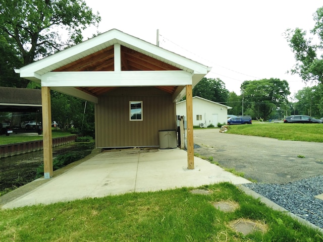 exterior space with a yard