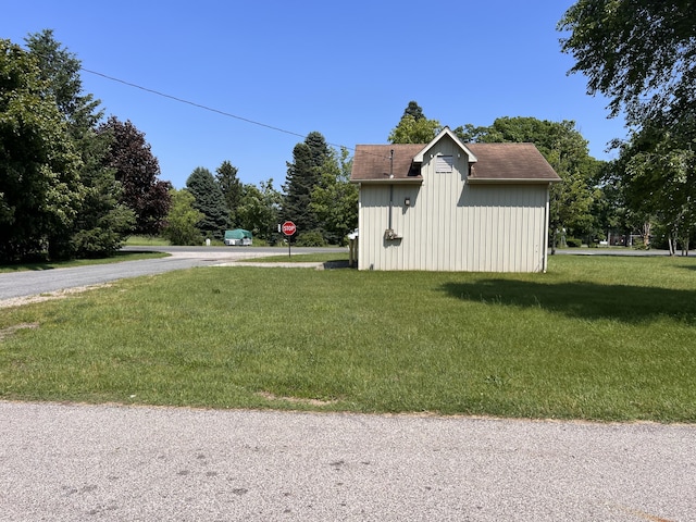 Listing photo 3 for 5610 W Fox Rd, Mears MI 49436