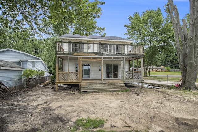 view of front of home featuring a deck