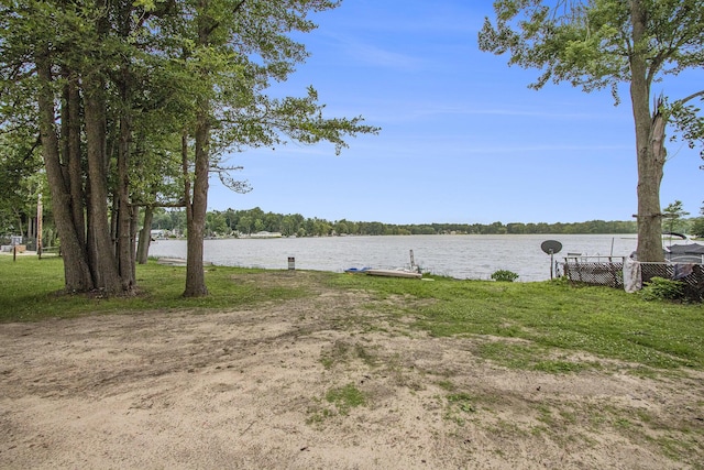 view of yard with a water view